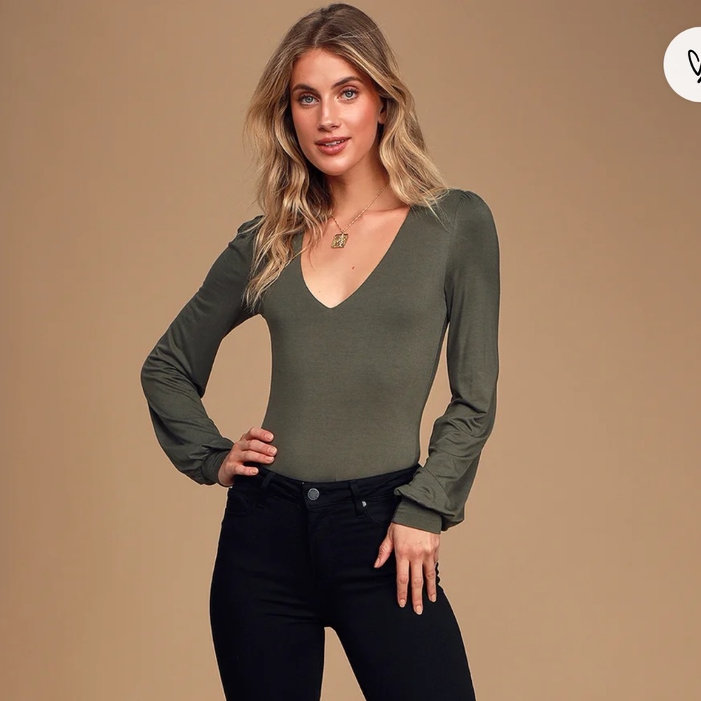 Lulu’s Olive Green Bodysuit